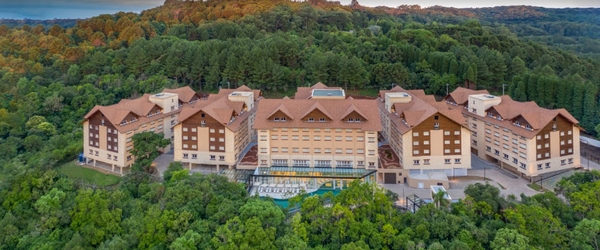 O Wyndham Gramado é um dos melhores resorts da Serra Gaúcha e é próximo a vários atrativos espetaculares