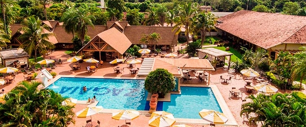Vista panorâmica do Zagaia Eco Resort, um dos melhores resorts localizados em meio à natureza no Brasil.