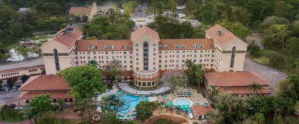 Vista do Tauá Grande Hotel Termas de Araxá, um dos resorts mais maravilhosos do Sudeste, localizado em Minas Gerais.