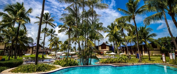 As piscinas do Summerville Resort estão entre as mais belas do Brasil.