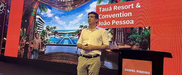 O CEO do Grupo Tauá, Daniel Ribeiro, durante o anúncio do lançamento do Tauá Resort João Pessoa.