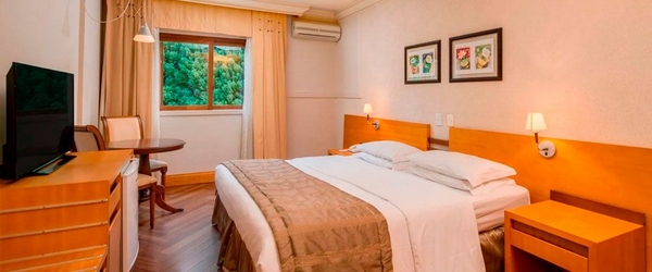 O Quarto Standard do resort Wish Serrano, em Gramado (RS).