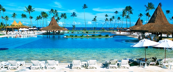 O Vila Galé Marés, na Bahia, está entre os resorts com as piscinas mais belas do Brasil.